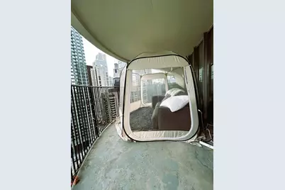 300 N State Street #2910, Chicago, IL 60654 - Photo 16