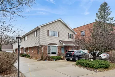 120 S Dee Road #2, Park Ridge, IL 60068 - Photo 2