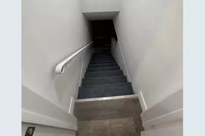 1631 Dundee Road, Northbrook, IL 60062 - Photo 16