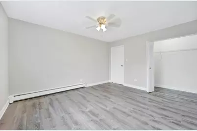 121 W 63rd Street #D203, Westmont, IL 60559 - Photo 6