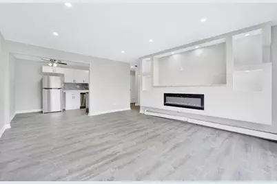 121 W 63rd Street #D203, Westmont, IL 60559 - Photo 2