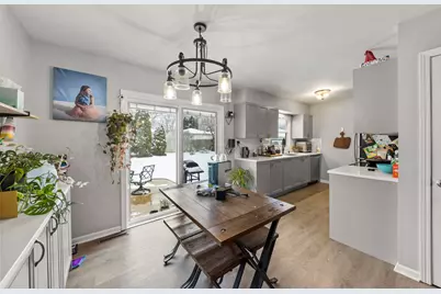 1620 Lucylle Avenue, Saint Charles, IL 60174 - Photo 6