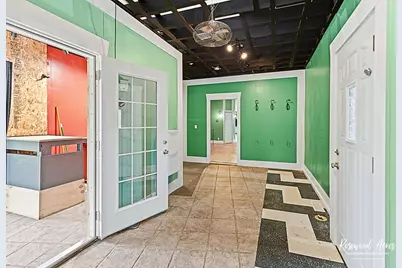 620 Tremont Street, Lincoln, IL 62656 - Photo 2