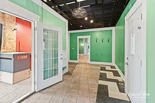 620 Tremont St, Lincoln, IL 62656 - Photo 2