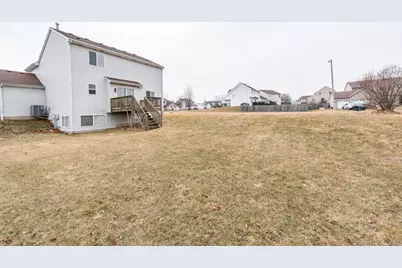 2020 Dawn Lane, Zion, IL 60099 - Photo 32