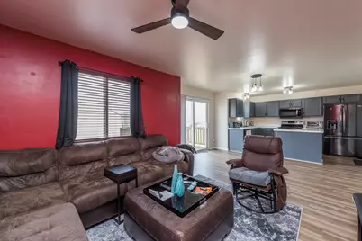 2020 Dawn Lane, Zion, IL 60099 - Photo 14