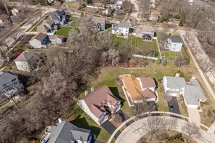 907 Thornwood Ct, Saint Charles, IL 60174 - Photo 30