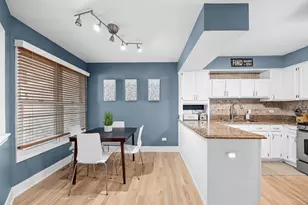 907 Thornwood Ct, Saint Charles, IL 60174 - Photo 14