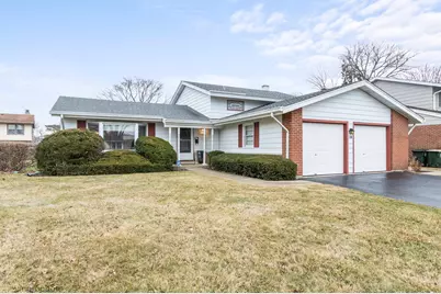 951 Lonsdale Road, Elk Grove Village, IL 60007 - Photo 1