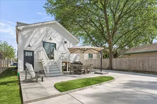 238 N Geneva Ave, Elmhurst, IL 60126 - Photo 24