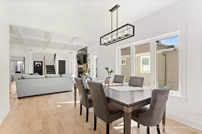 238 N Geneva Avenue, Elmhurst, IL 60126 - Photo 6