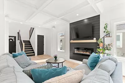 238 N Geneva Avenue, Elmhurst, IL 60126 - Photo 4