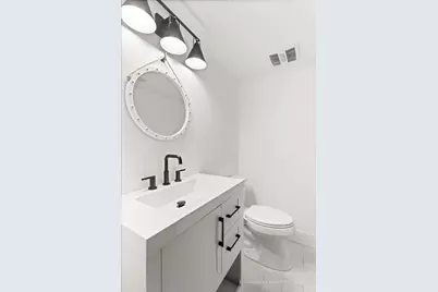 238 N Geneva Avenue, Elmhurst, IL 60126 - Photo 22