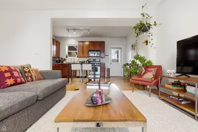 2200 W Winona Avenue #2, Chicago, IL 60625 - Photo 4