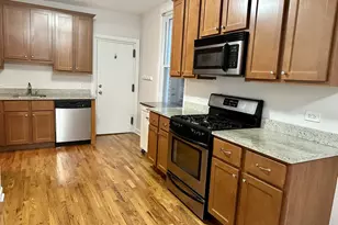 2233 W Shakespeare Ave, Chicago, IL 60647 - Photo 2