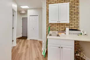 5696 N Milwaukee Ave, Chicago, IL 60646 - Photo 20