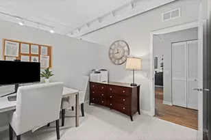 873 N Larrabee St, Chicago, IL 60610 - Photo 16