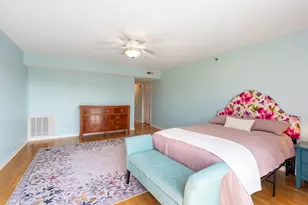 351 Town Pl Cir, Buffalo Grove, IL 60089 - Photo 14