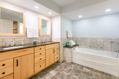 351 Town Place Circle #508, Buffalo Grove, IL 60089 - Photo 10