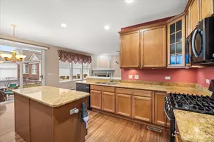 2660 Chesire Ct, West Dundee, IL 60118 - Photo 12