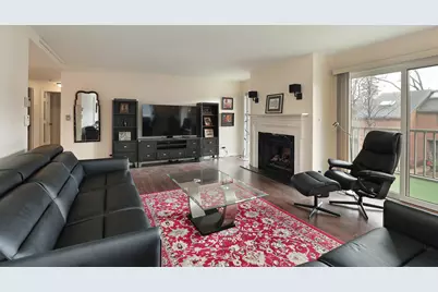 44 Park Lane #229, Park Ridge, IL 60068 - Photo 4