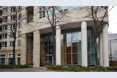 345 N La Salle Drive #205, Chicago, IL 60654 - Photo 32