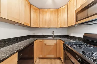 561 W Stratford Place #4C, Chicago, IL 60657 - Photo 6