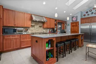 5000 W Shore Dr, McHenry, IL 60050 - Photo 10