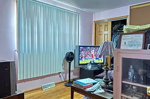 6038 W 55th St, Chicago, IL 60638 - Photo 8