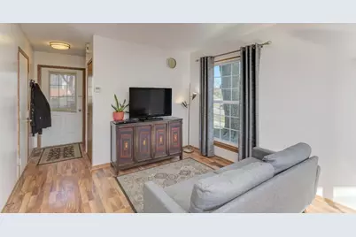 7583 Waterford Drive #7583, Hanover Park, IL 60133 - Photo 4