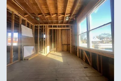 9520 S Sacramento Avenue, Evergreen Park, IL 60805 - Photo 6