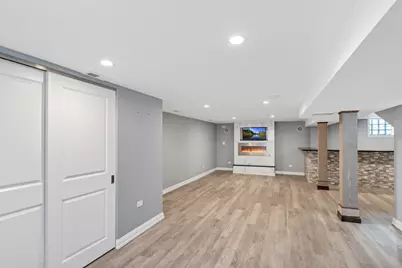 250 N Irving Avenue, Hillside, IL 60162 - Photo 28