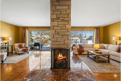 1033 W Ohio Street, Glenwood, IL 60425 - Photo 4