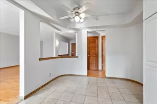 400 S NW Hwy, Park Ridge, IL 60068 - Photo 10