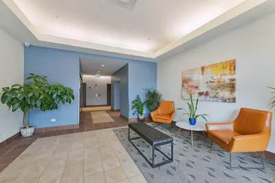 4848 N Sheridan Road #605, Chicago, IL 60640 - Photo 2