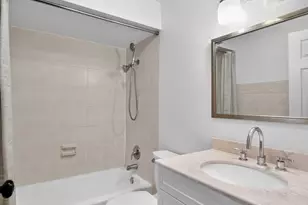 8701 S Sacramento Ave, Evergreen Park, IL 60805 - Photo 14