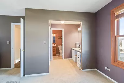 832 Kansas Street, Carol Stream, IL 60188 - Photo 12