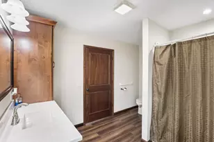 204 S Henry St, Ashkum, IL 60911 - Photo 18