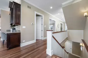 1218 Elmwood Ave, Evanston, IL 60202 - Photo 24