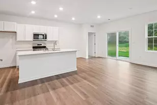 6443 Maple Glen Dr, Wonder Lake, IL 60097 - Photo 6