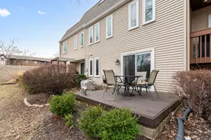 1678 Cove Ct, Naperville, IL 60565 - Photo 20