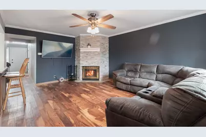 1678 Cove Court, Naperville, IL 60565 - Photo 6