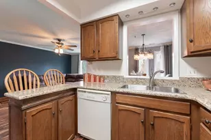 1678 Cove Ct, Naperville, IL 60565 - Photo 10