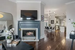 3130 N Clifton Ave, Chicago, IL 60657 - Photo 4