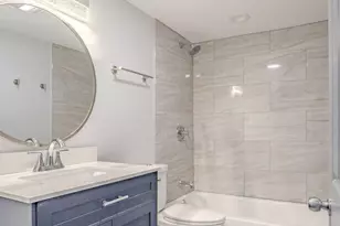1013 W 18th Pl, Chicago, IL 60608 - Photo 26