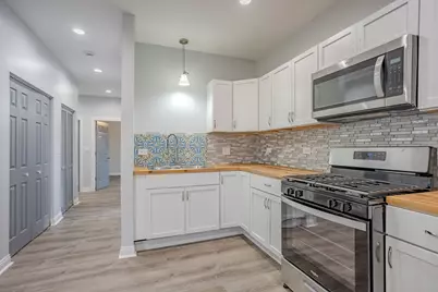 1013 W 18th Place, Chicago, IL 60608 - Photo 42