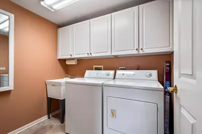 7071 W Touhy Avenue #403, Niles, IL 60714 - Photo 12