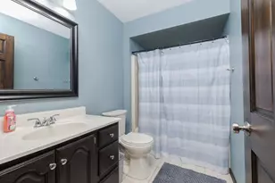 3304 Barrington Rd, Bloomington, IL 61704 - Photo 28