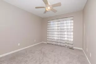 3304 Barrington Rd, Bloomington, IL 61704 - Photo 26