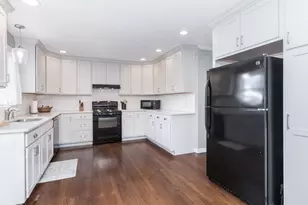 3304 Barrington Rd, Bloomington, IL 61704 - Photo 22